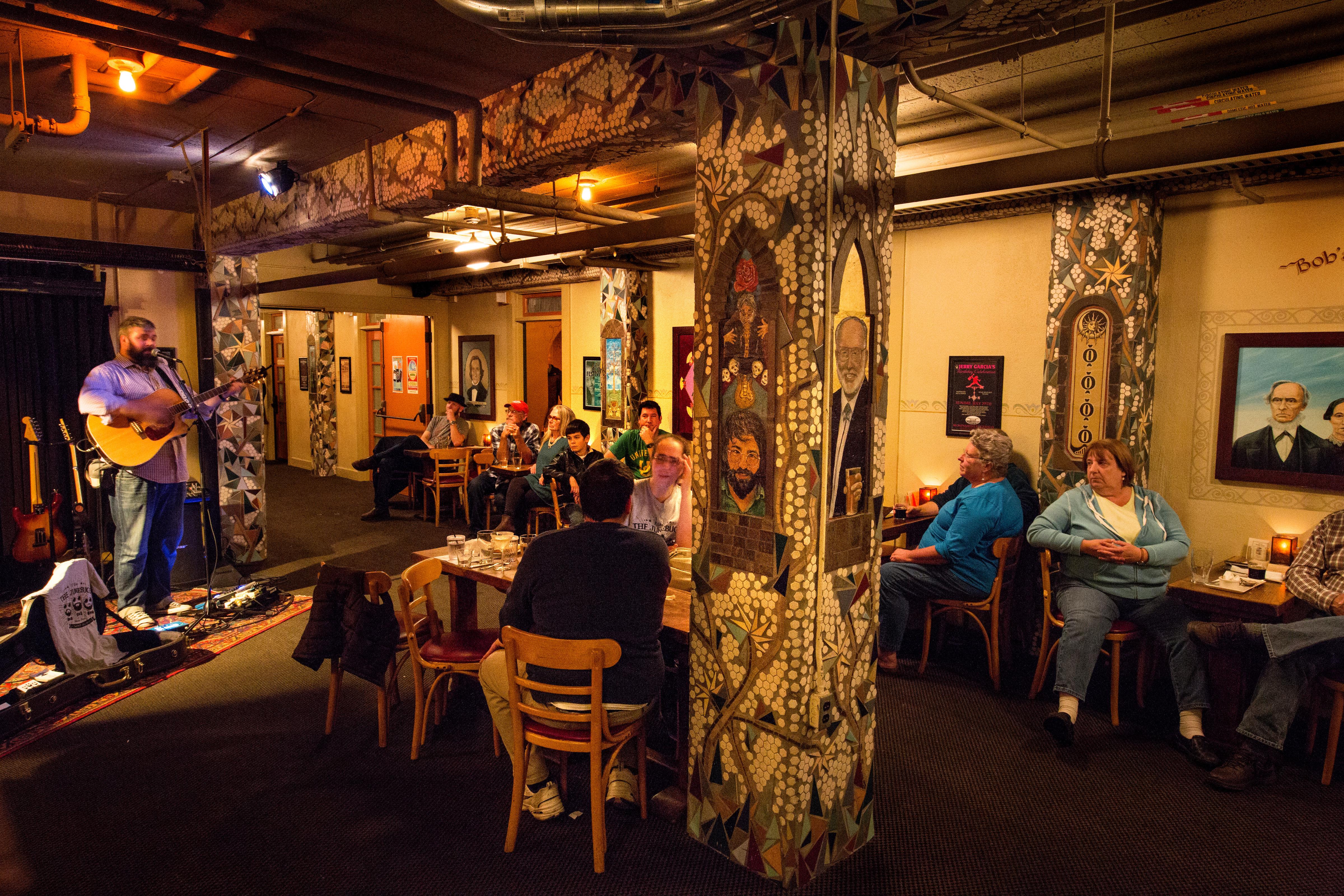 Mcmenamins Grand Lodge Forest Grove Exterior foto